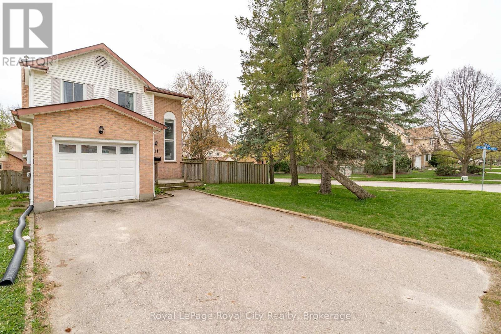 11 Sagewood Place, Guelph (Kortright West), Ontario  N1G 3M8 - Photo 2 - X13468894