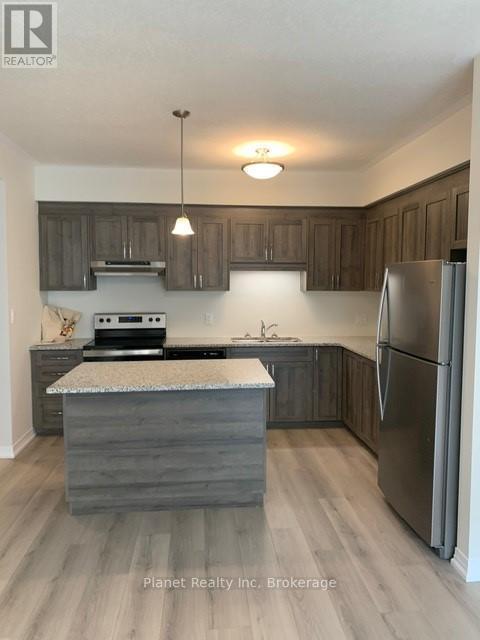 67 - 261 WOODBINE AVENUE, kitchener, Ontario