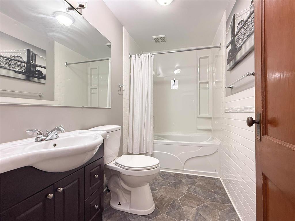 35 Lilac Avenue, Hamiota, Manitoba  R0M 0T0 - Photo 14 - 202609513