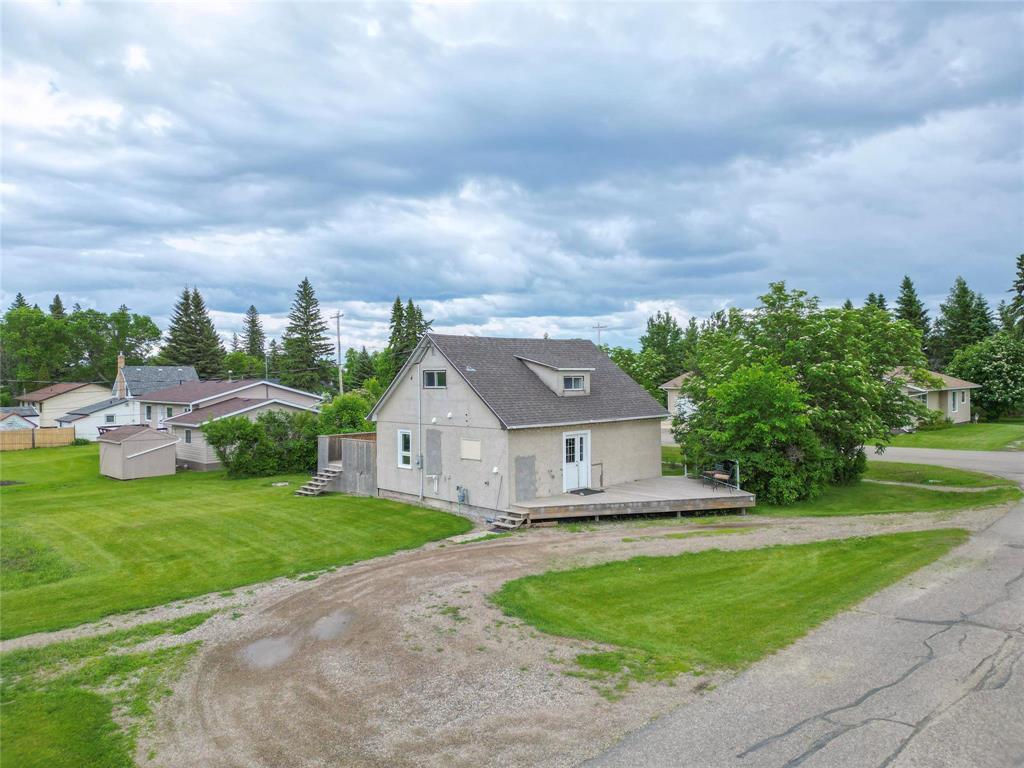 35 Lilac Avenue, Hamiota, Manitoba  R0M 0T0 - Photo 3 - 202609513