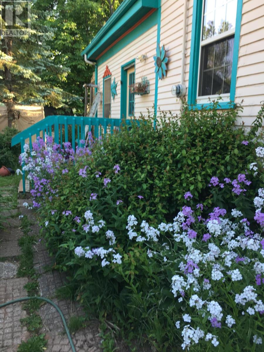 162 Belmont Street, Summerside, Prince Edward Island  C1N 1J9 - Photo 10 - 202615078