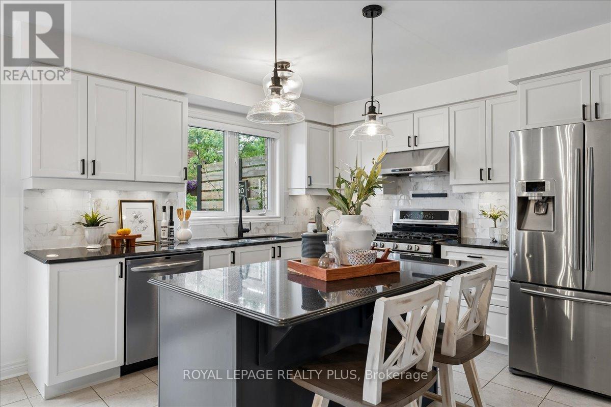 29 Jeremiah Lane, Toronto, Ontario  M1J 0A3 - Photo 12 - E13456840
