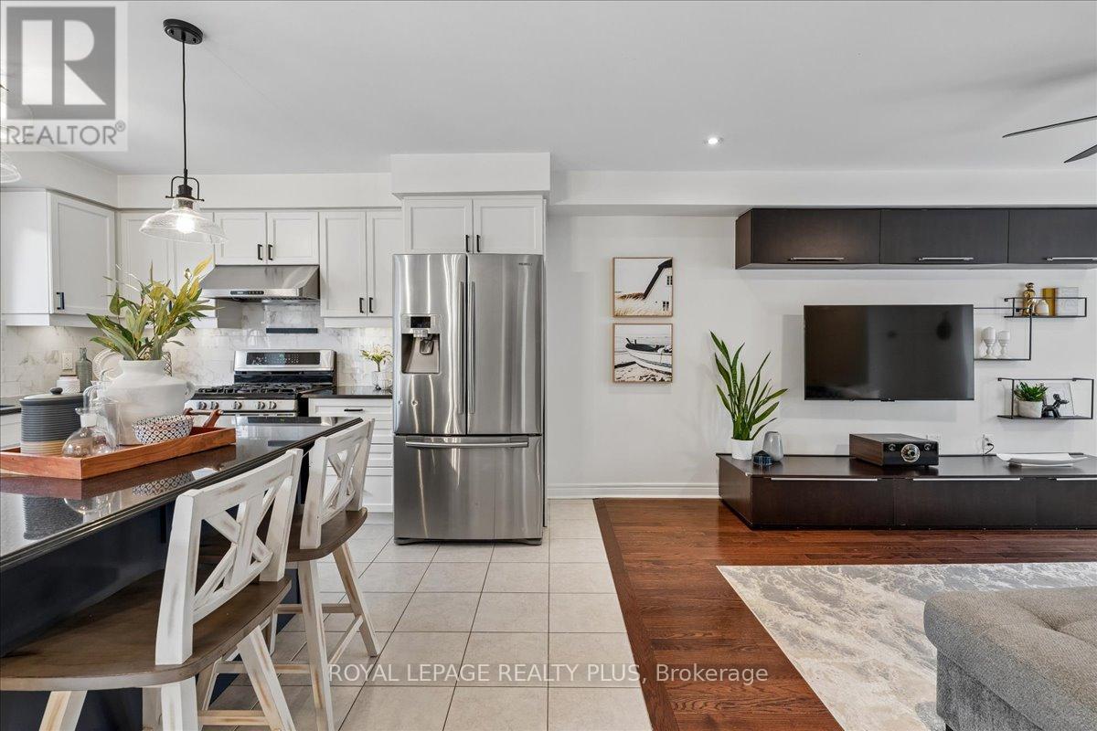29 Jeremiah Lane, Toronto, Ontario  M1J 0A3 - Photo 13 - E13456840