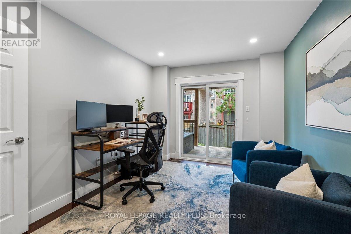 29 Jeremiah Lane, Toronto, Ontario  M1J 0A3 - Photo 5 - E13456840