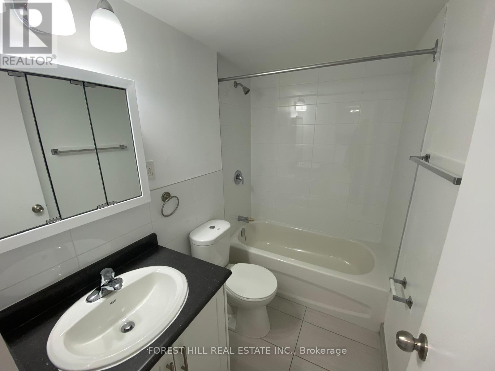 1005 - 95 HAVENBROOK BOULEVARD Toronto (Henry Farm), ON M2J 1A9