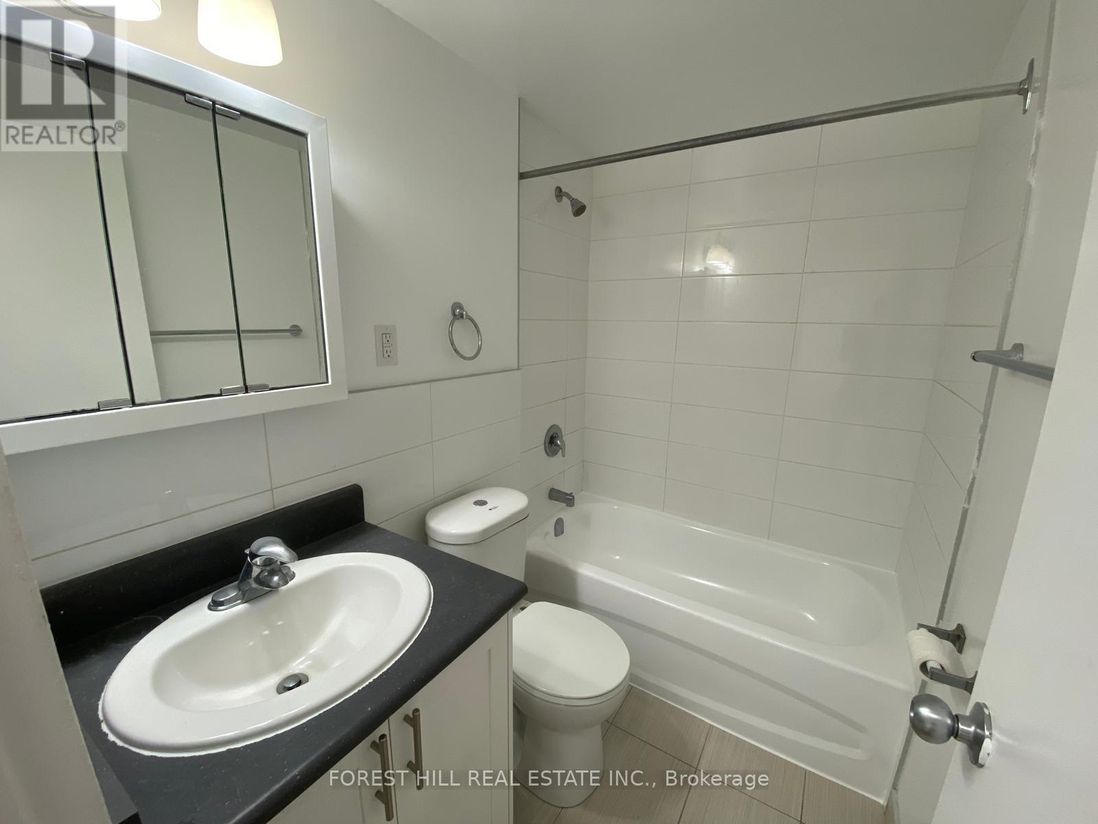 1005 - 95 HAVENBROOK BOULEVARD Toronto (Henry Farm), ON M2J 1A9