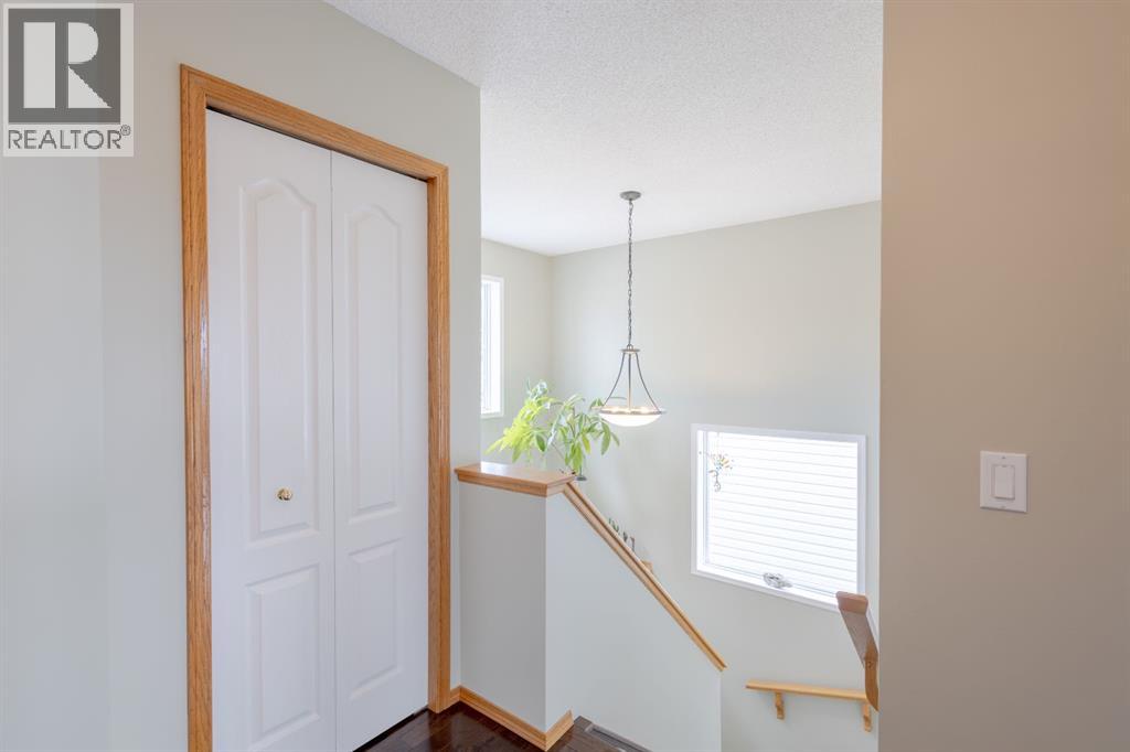 124 Tuscany Hills Park Nw, Calgary, Alberta  T3L 2A3 - Photo 17 - A2319945