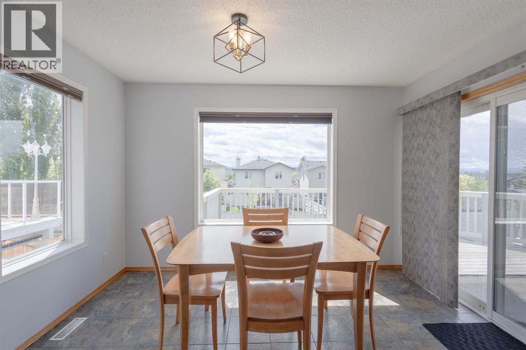 124 Tuscany Hills Park Nw, Calgary, Alberta  T3L 2A3 - Photo 8 - A2319945