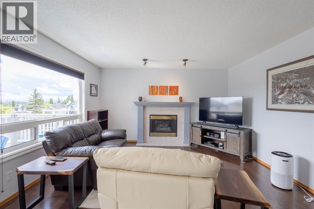 124 Tuscany Hills Park Nw, Calgary, Alberta  T3L 2A3 - Photo 12 - A2319945