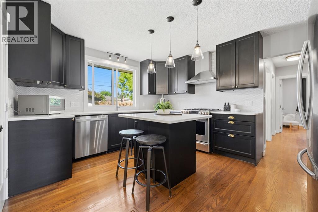 5003 Brockington Road NW, Calgary, Alberta  T2L 1R7 - Photo 12 - A2322138