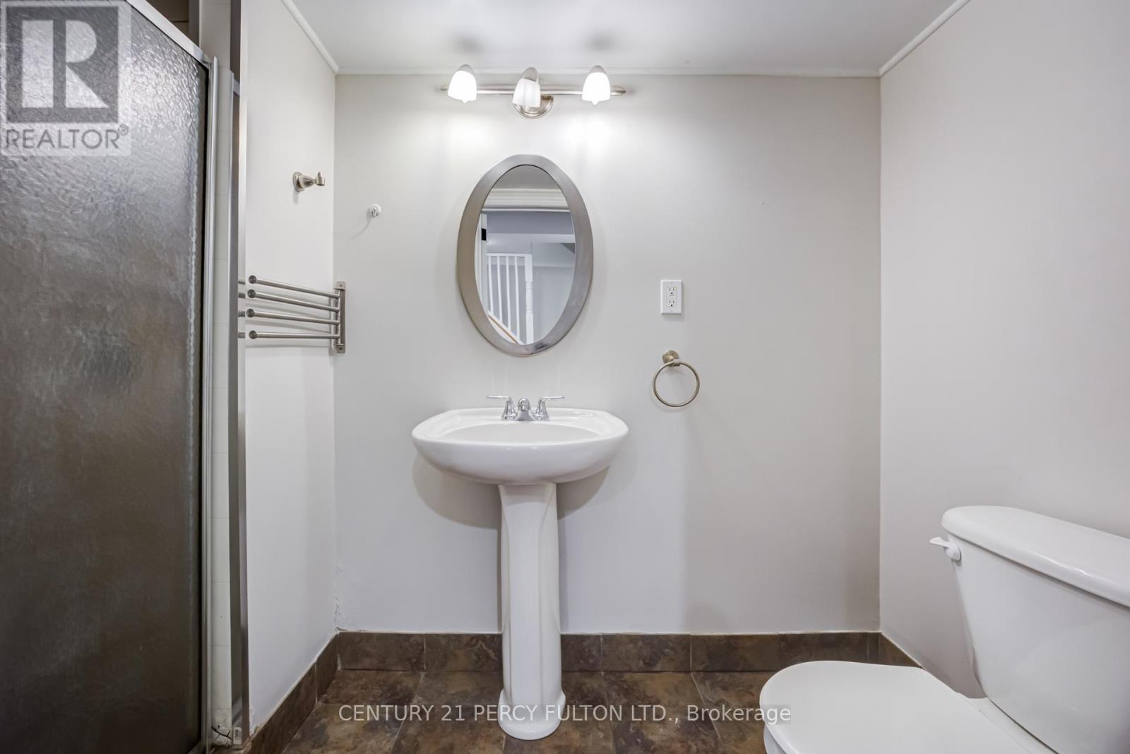611 Chiron Crescent, Pickering, Ontario  L1V 4T5 - Photo 33 - E13468948