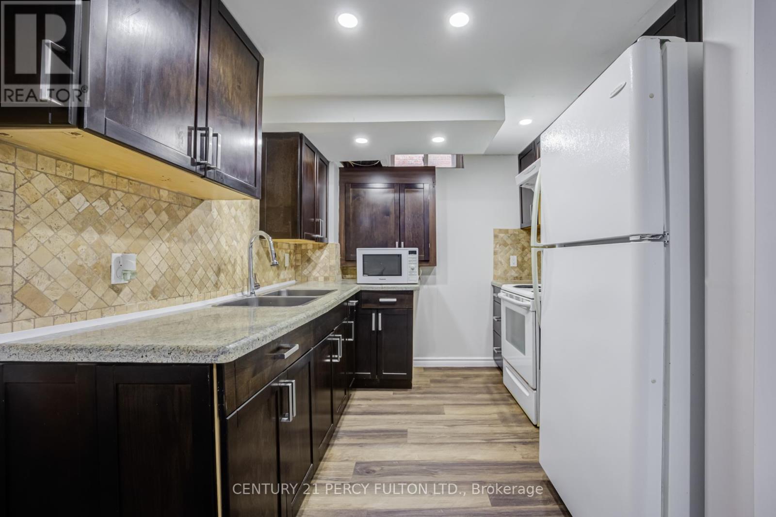 611 Chiron Crescent, Pickering, Ontario  L1V 4T5 - Photo 35 - E13468948