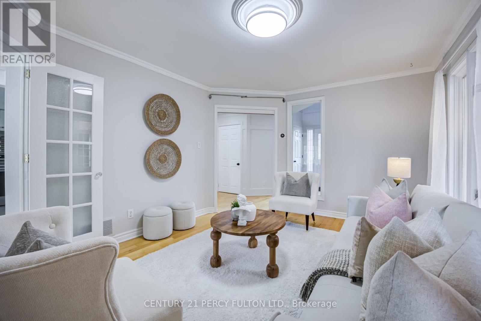 611 Chiron Crescent, Pickering, Ontario  L1V 4T5 - Photo 6 - E13468948
