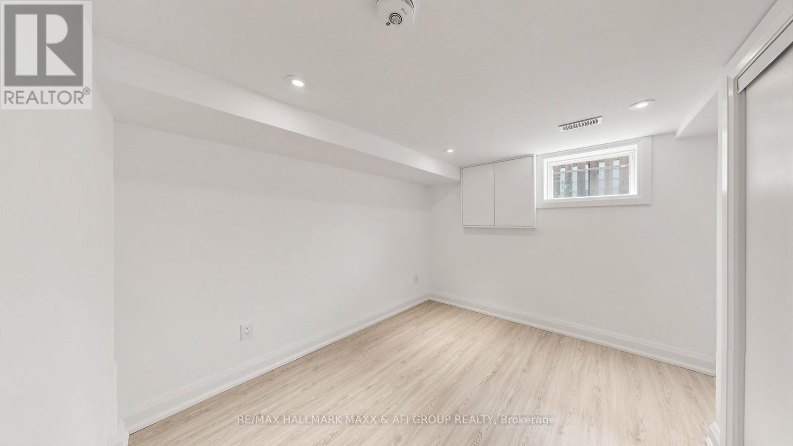 Basement - 103 Ruggles Avenue, Richmond Hill, Ontario  L4C 1Y1 - Photo 10 - N13468852