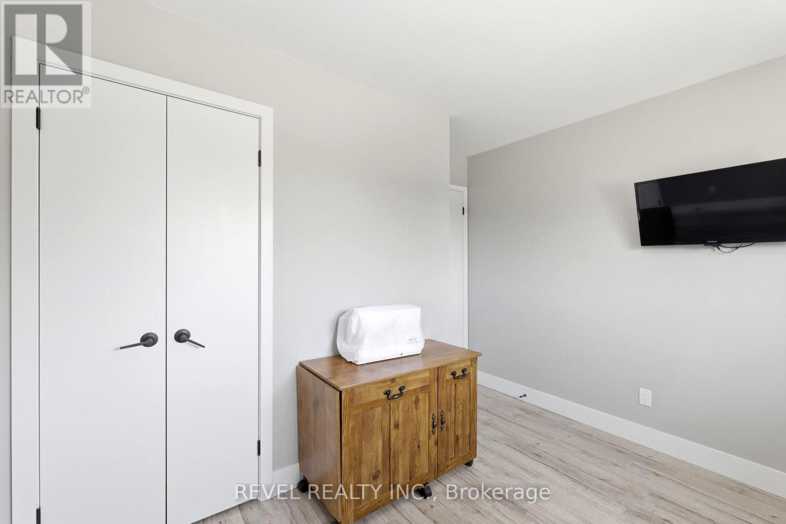 2 - 669 Osgoode Drive, London South, Ontario  N6E 2C7 - Photo 20 - X13469060