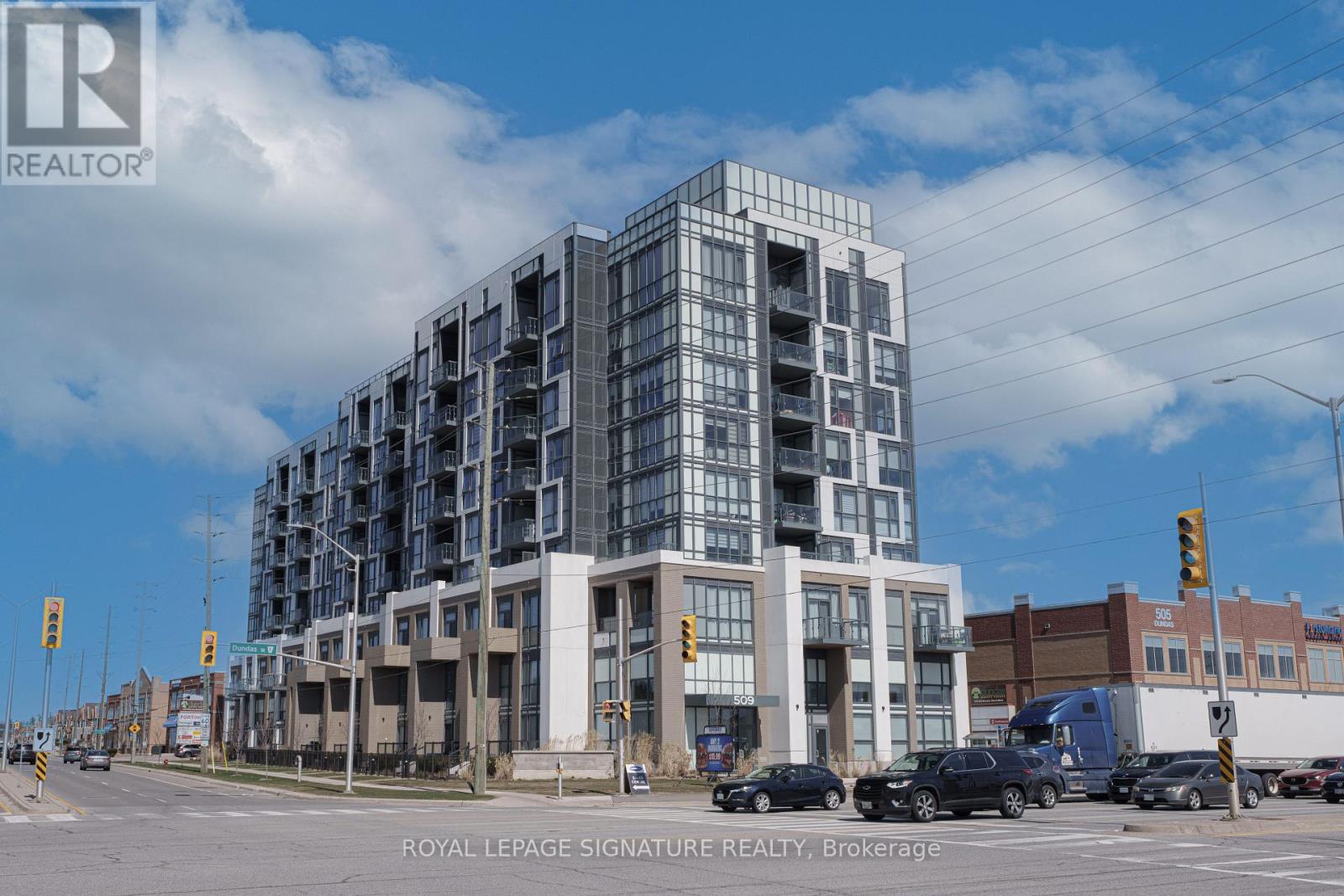 811 - 509 Dundas Street W, Oakville, Ontario  L6M 4M2 - Photo 4 - W13468878