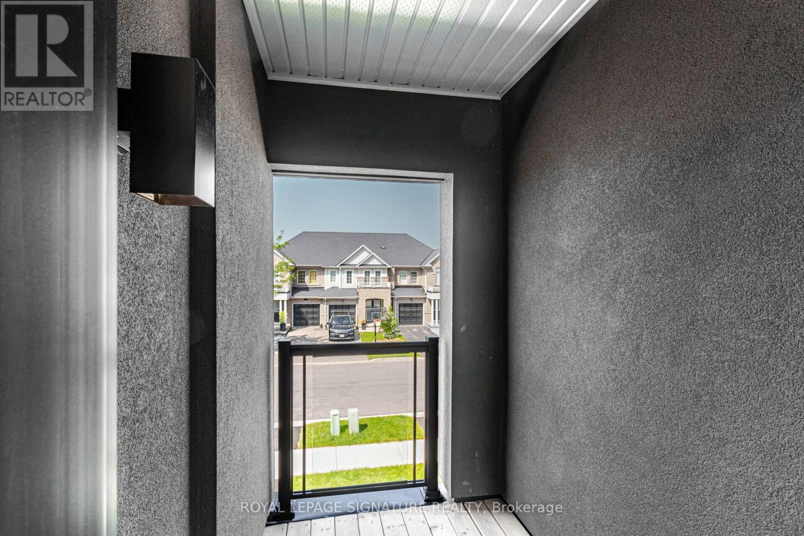 4886 Valera Road, Burlington, Ontario  L7M 2A9 - Photo 15 - W13468944