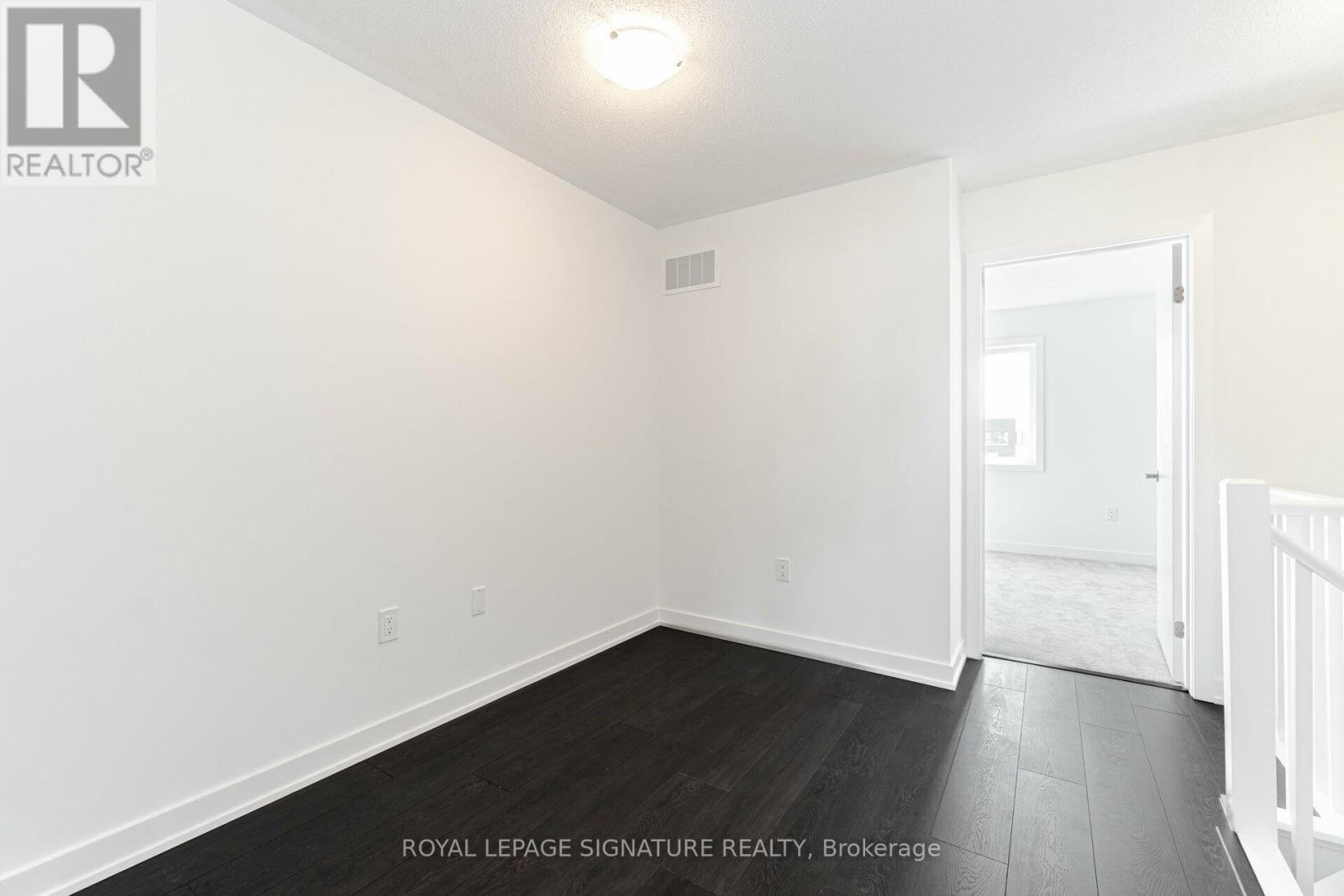 4886 Valera Road, Burlington, Ontario  L7M 2A9 - Photo 30 - W13468944