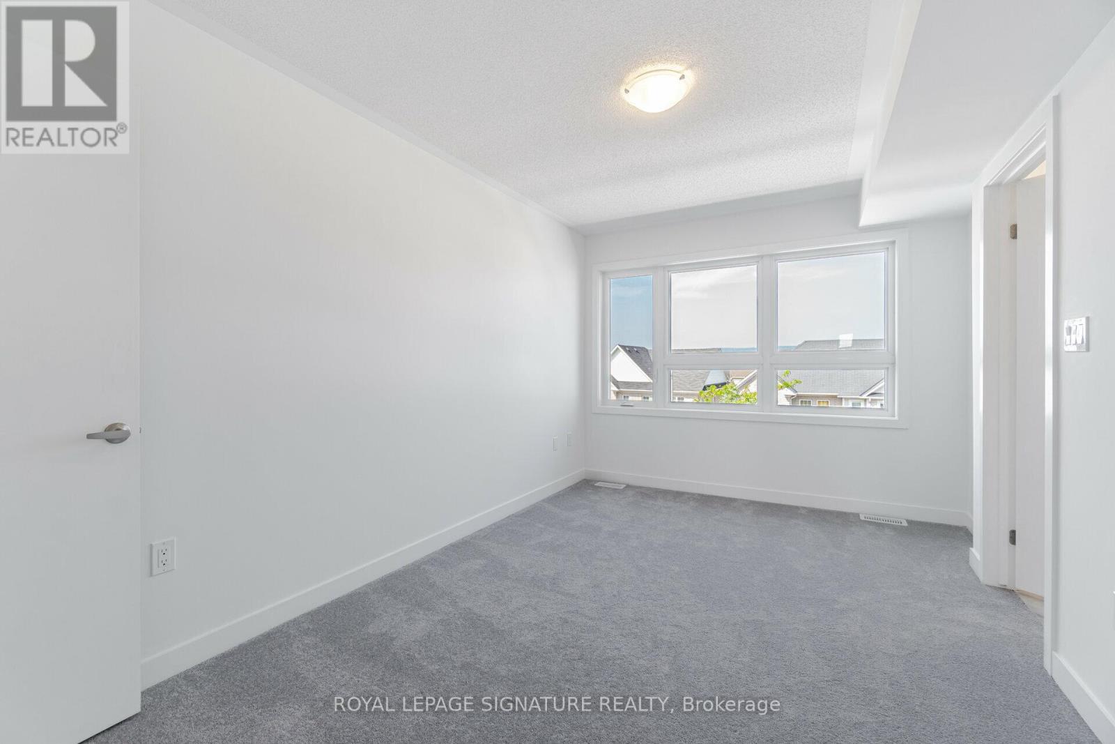 4886 Valera Road, Burlington, Ontario  L7M 2A9 - Photo 31 - W13468944