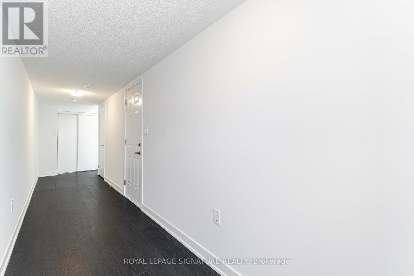4886 Valera Road, Burlington, Ontario  L7M 2A9 - Photo 5 - W13468944