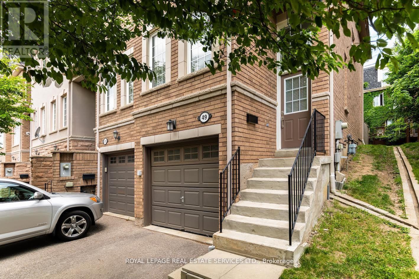 49 - 435 Hensall Circle, Mississauga, Ontario  L5A 4P1 - Photo 2 - W13468960
