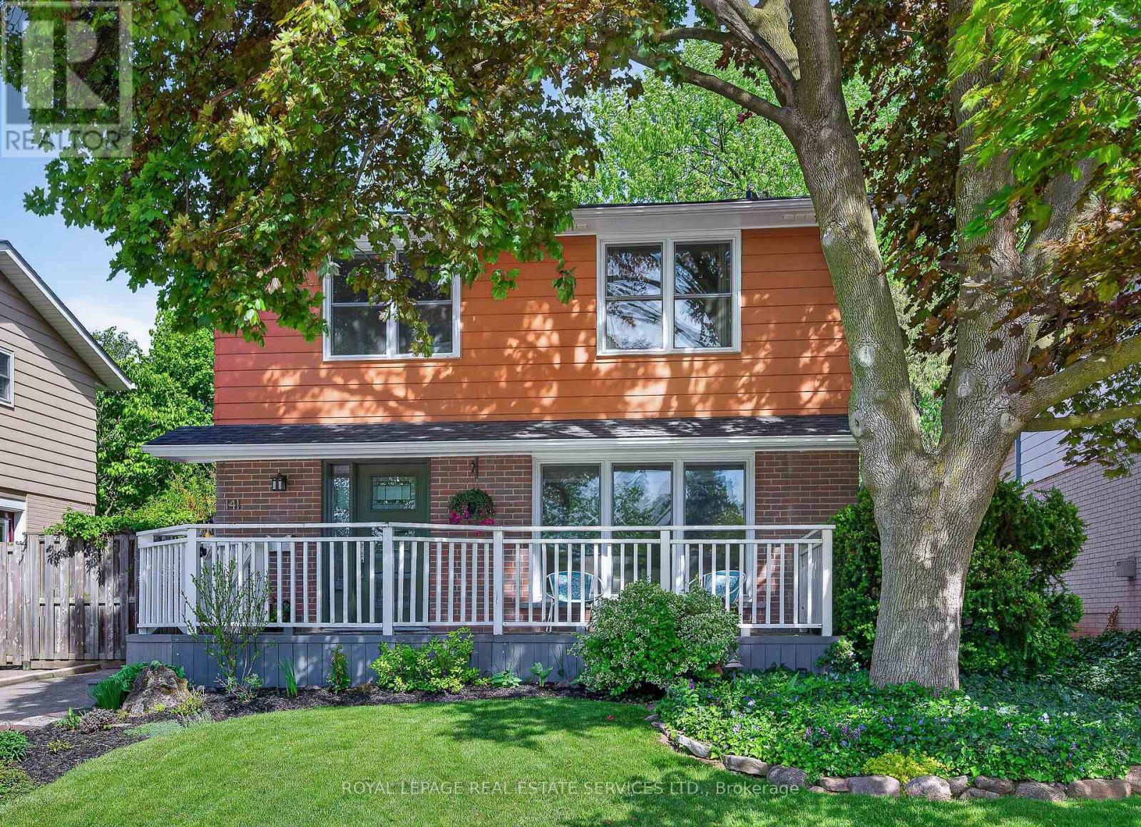 141 OAKDALE DRIVE, Oakville, Ontario