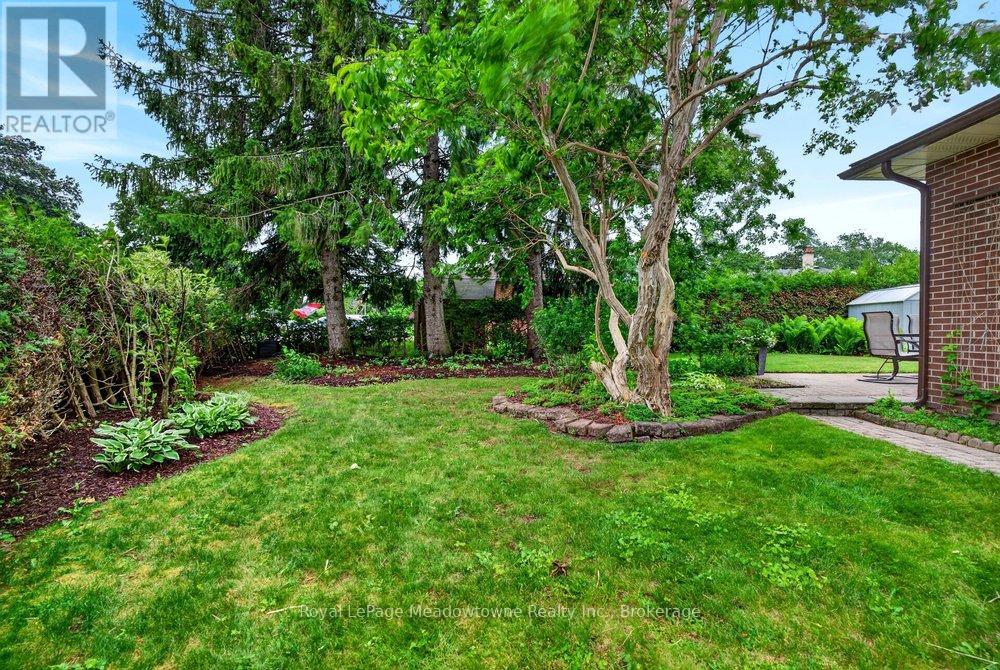 119 Elizabeth Drive, Halton Hills, Ontario  L7J 1B6 - Photo 44 - W13468976