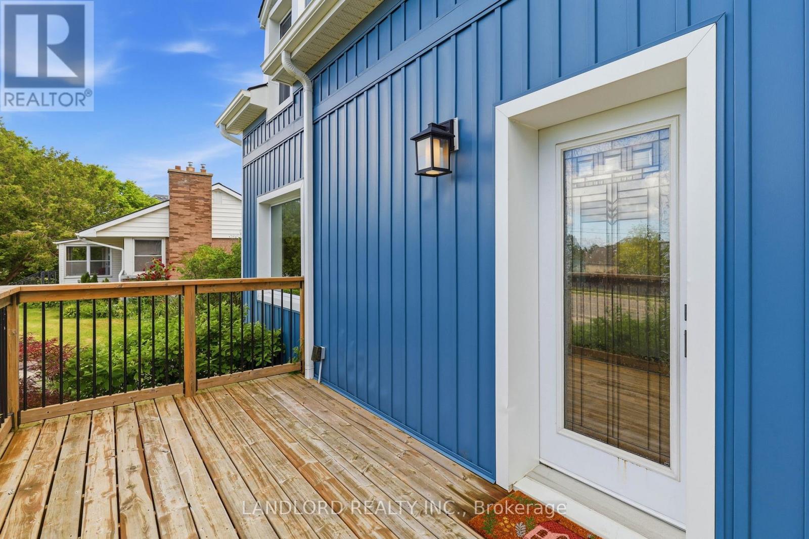 99 Fairview Avenue, St. Thomas, Ontario  N5R 4X7 - Photo 3 - X13468872