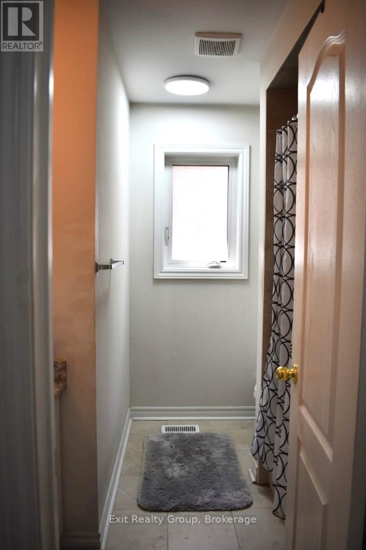 1857 Fosterbrook Street, Oshawa, Ontario  L1K 3G5 - Photo 18 - E13468992