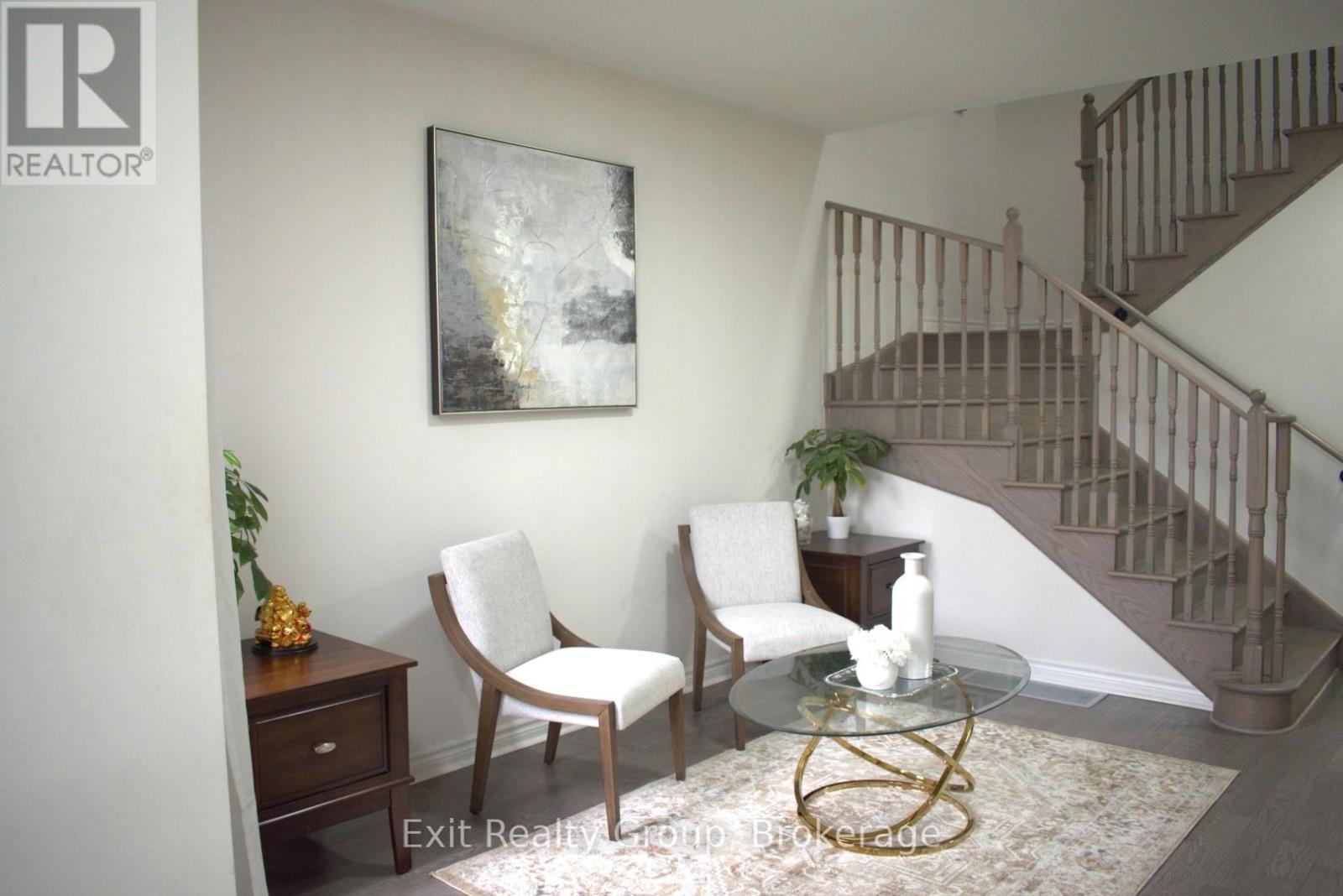 1857 Fosterbrook Street, Oshawa, Ontario  L1K 3G5 - Photo 2 - E13468992