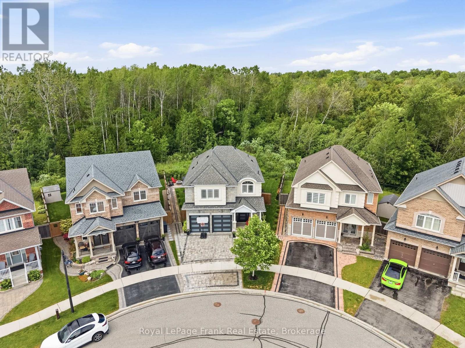 24 RUSHLANDS CRESCENT, Whitby, Ontario
