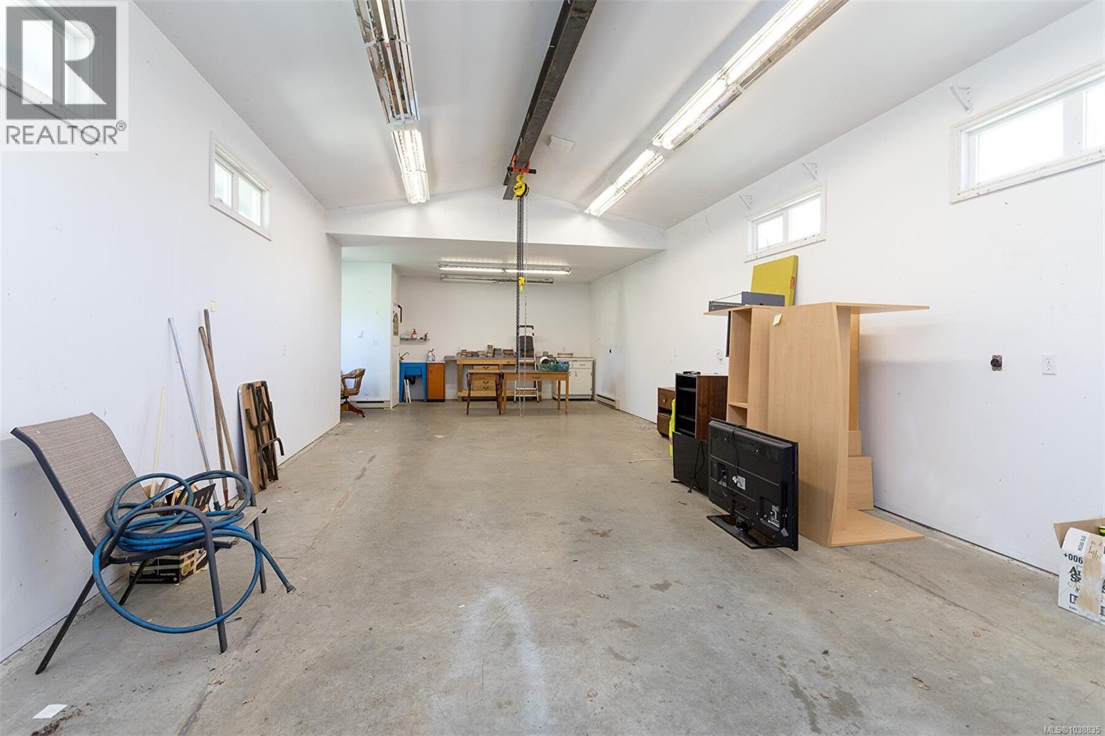 Listing image 39