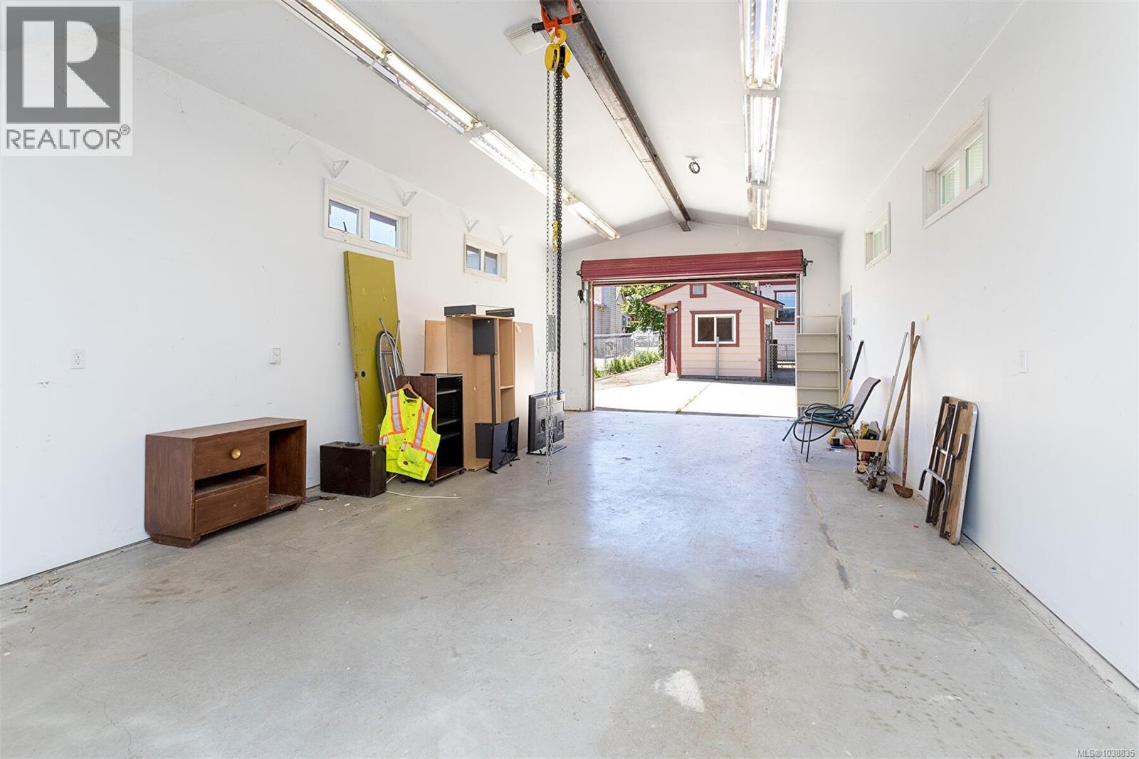 Listing image 38