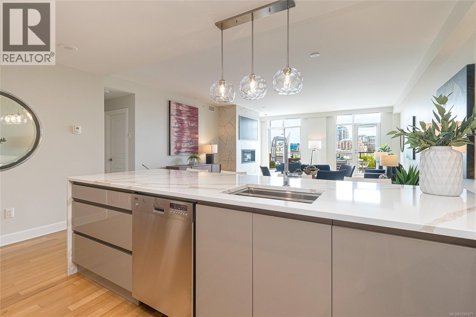 323 21 Dallas Rd, Victoria, British Columbia  V8V 4Z9 - Photo 21 - 1040071