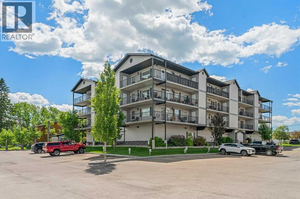 402, 408 1 Avenue SE, Diamond Valley, Alberta