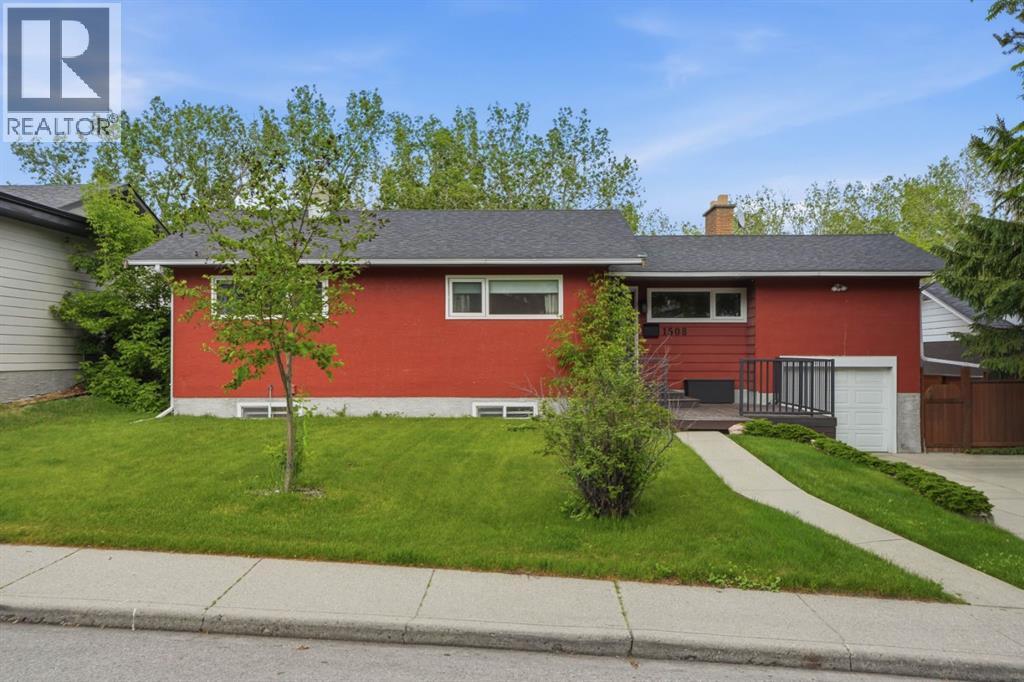 1508 Windsor Street NW, Calgary, Alberta