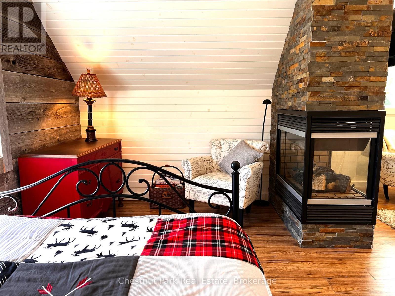 115 Tyrolean Lane, Blue Mountains, Ontario  L9Y 0N7 - Photo 19 - X13468990