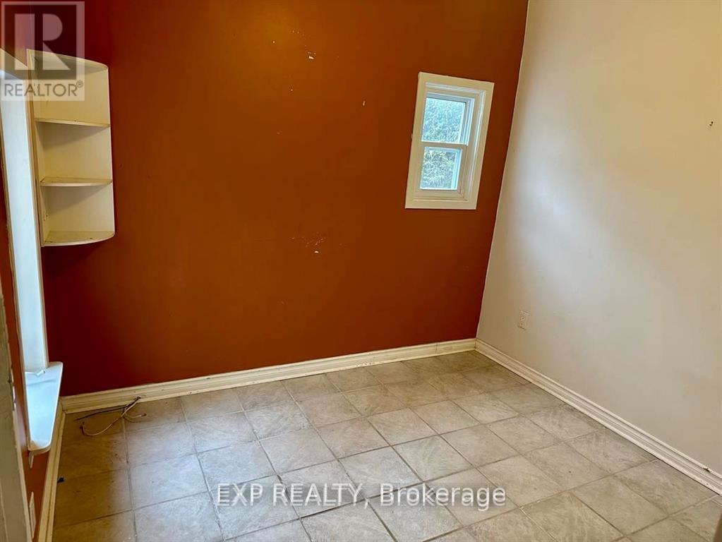 1 - 502 Richardson Avenue, Ottawa, Ontario K2B 5H1 - Photo 9 - X13469010