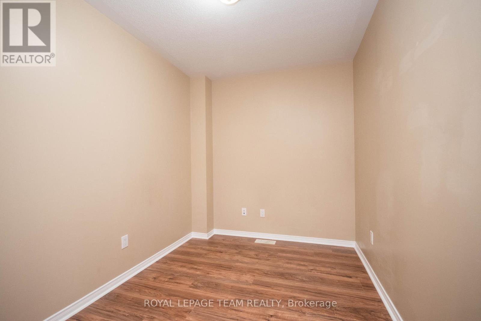 304 Citiplace Drive, Ottawa, Ontario K2E 0A7 - Photo 4 - X13469192