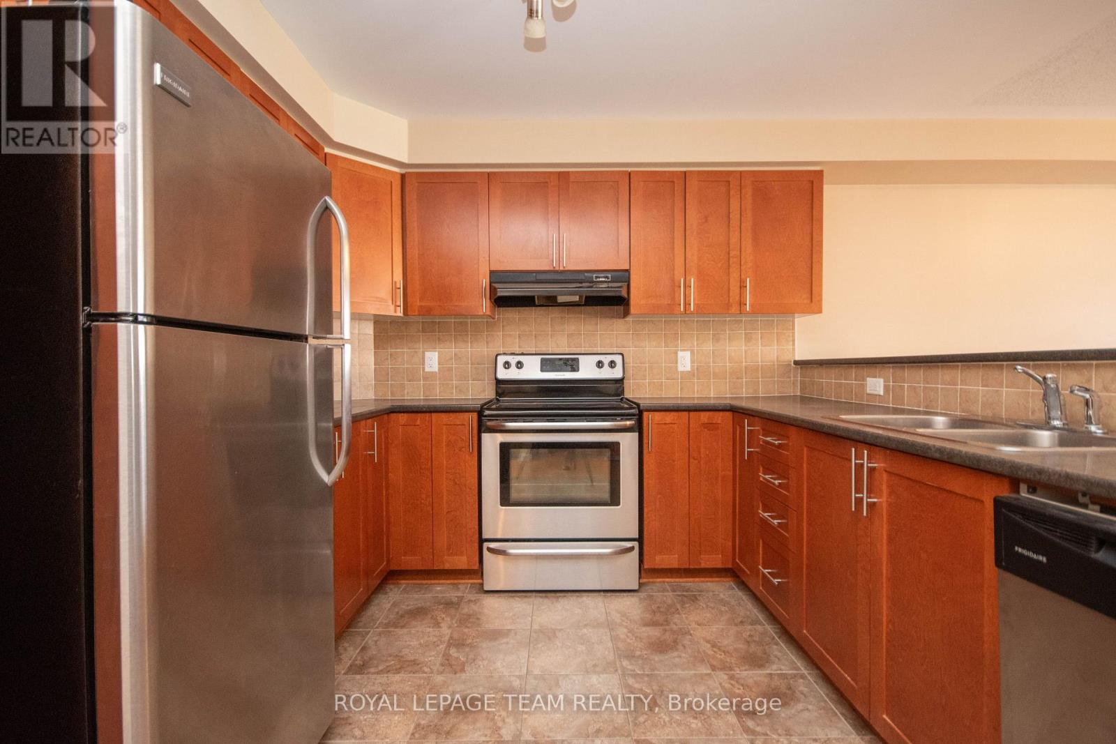 304 Citiplace Drive, Ottawa, Ontario K2E 0A7 - Photo 9 - X13469192
