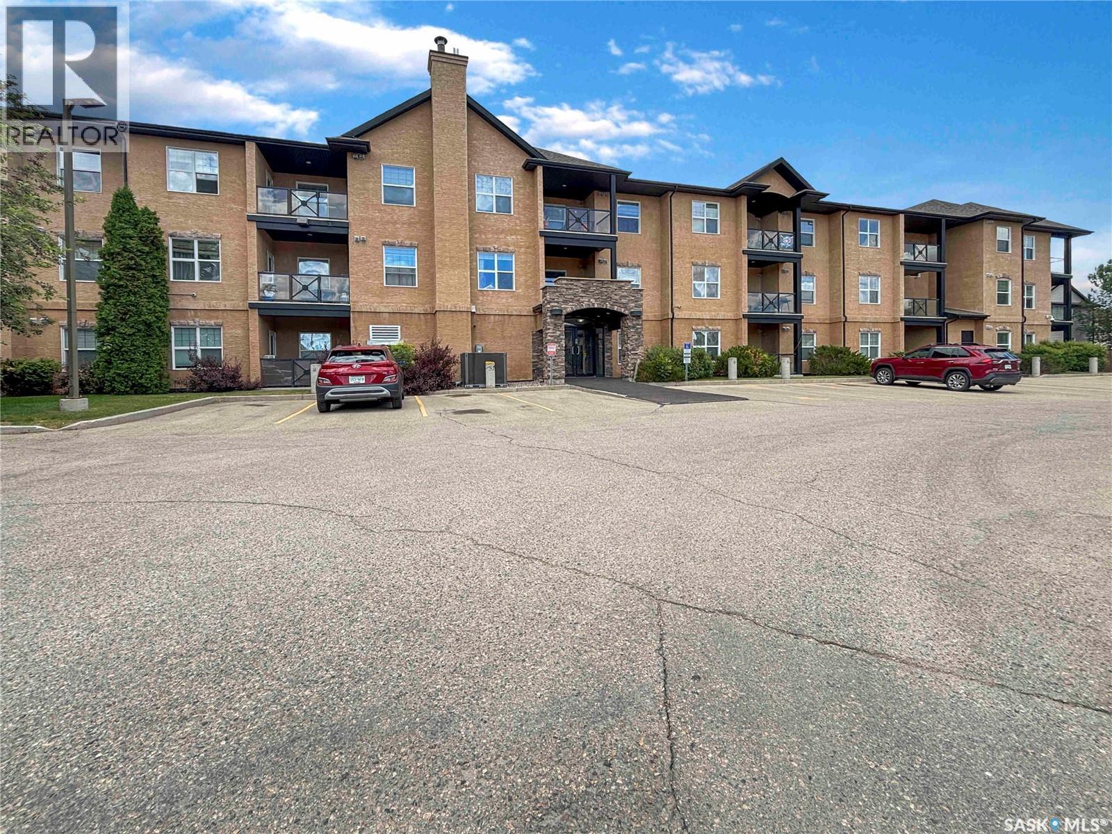 310 326 Herold ROAD, Saskatoon, Saskatchewan