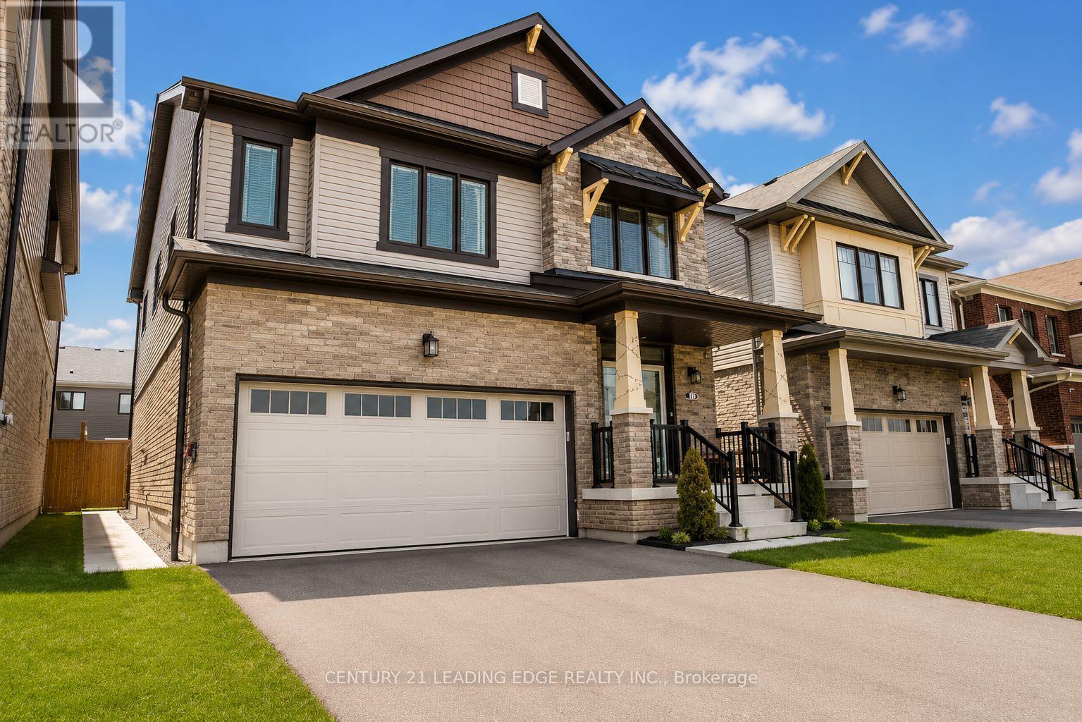 35 Royal Coachman Way, Hamilton, Ontario  L8J 0M2 - Photo 2 - X13462190