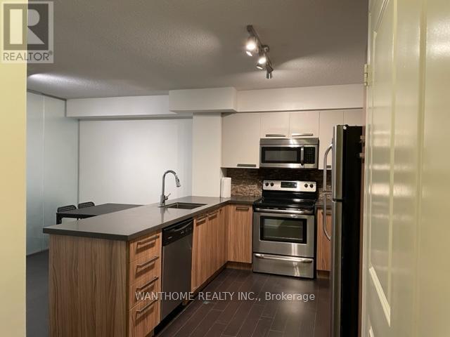 1405 - 11 St Joseph Street, Toronto, Ontario M4Y 3G4 - Photo 10 - C13469128