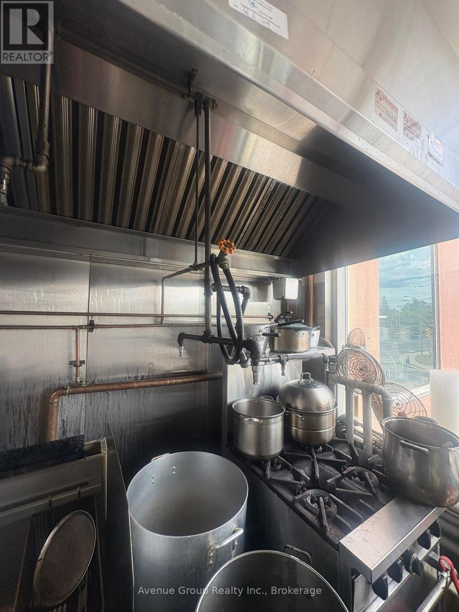 211 - 4438 Sheppard Avenue E, Toronto, Ontario M1S 5V9 - Photo 8 - E13469148