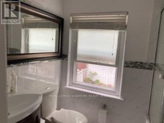 Upper - 94 Woodfern Drive, Toronto, Ontario M1K 2L5 - Photo 6 - E13469152