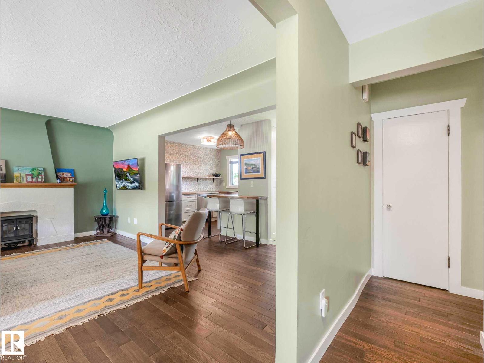 10807 135 St NW, Edmonton, Alberta  T5M 1J8 - Photo 12 - E4494763