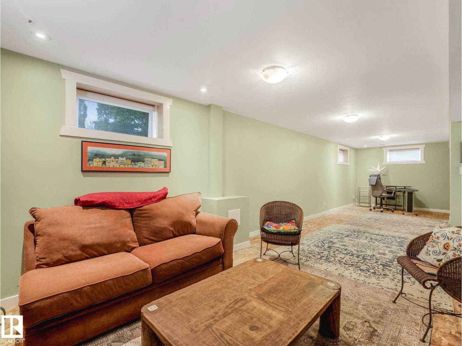 10807 135 St NW, Edmonton, Alberta  T5M 1J8 - Photo 42 - E4494763