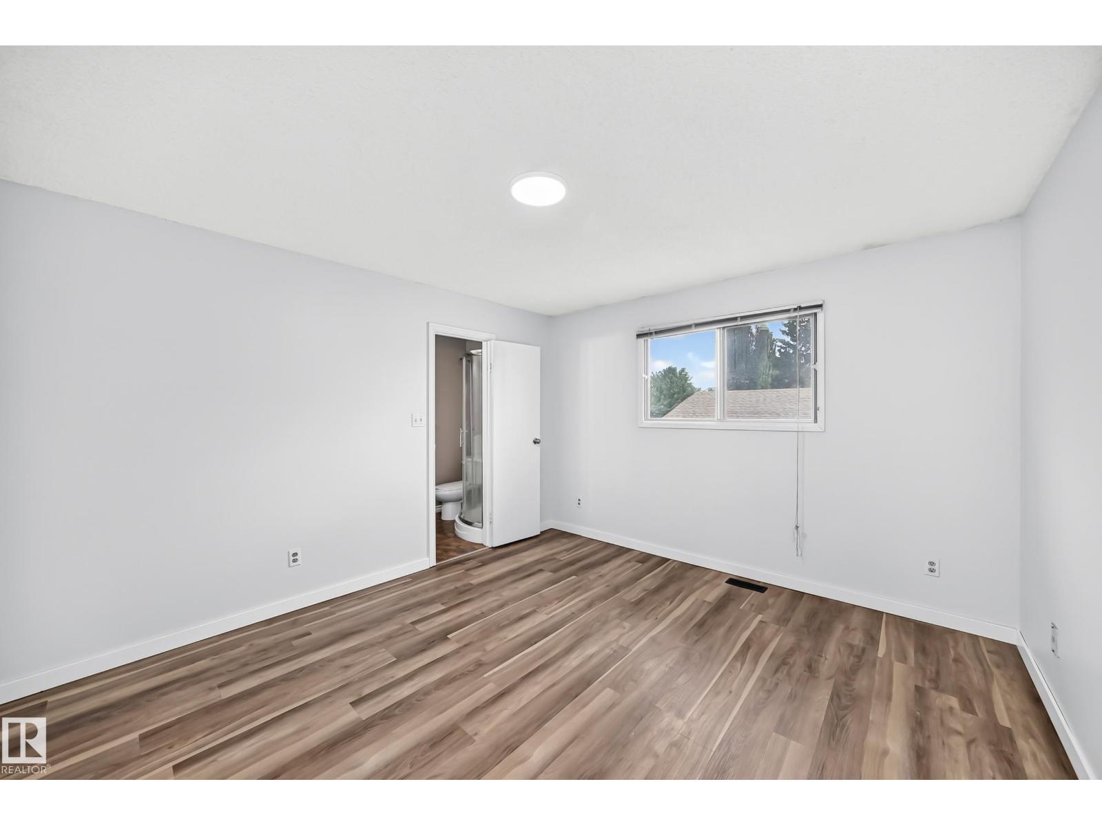 1103 56 St NW, Edmonton, Alberta  T6L 1Y4 - Photo 17 - E4494766