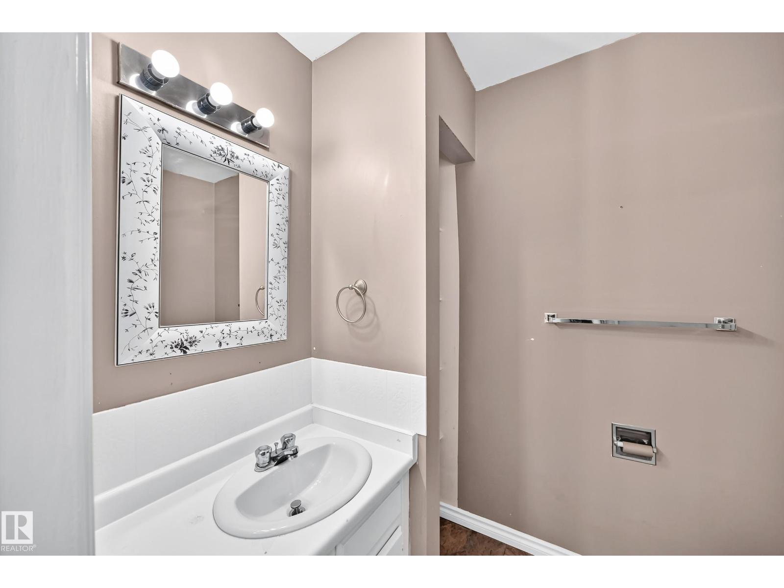 1103 56 St NW, Edmonton, Alberta  T6L 1Y4 - Photo 22 - E4494766