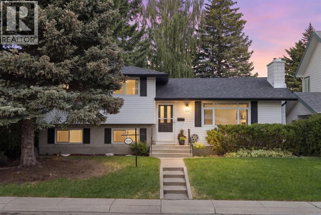 5032 Vanstone Crescent NW, Calgary, Alberta